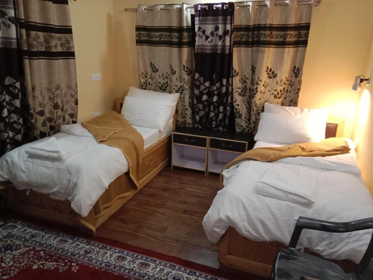 Shingkula Guest House Zanskar Padam Eksteriør bilde